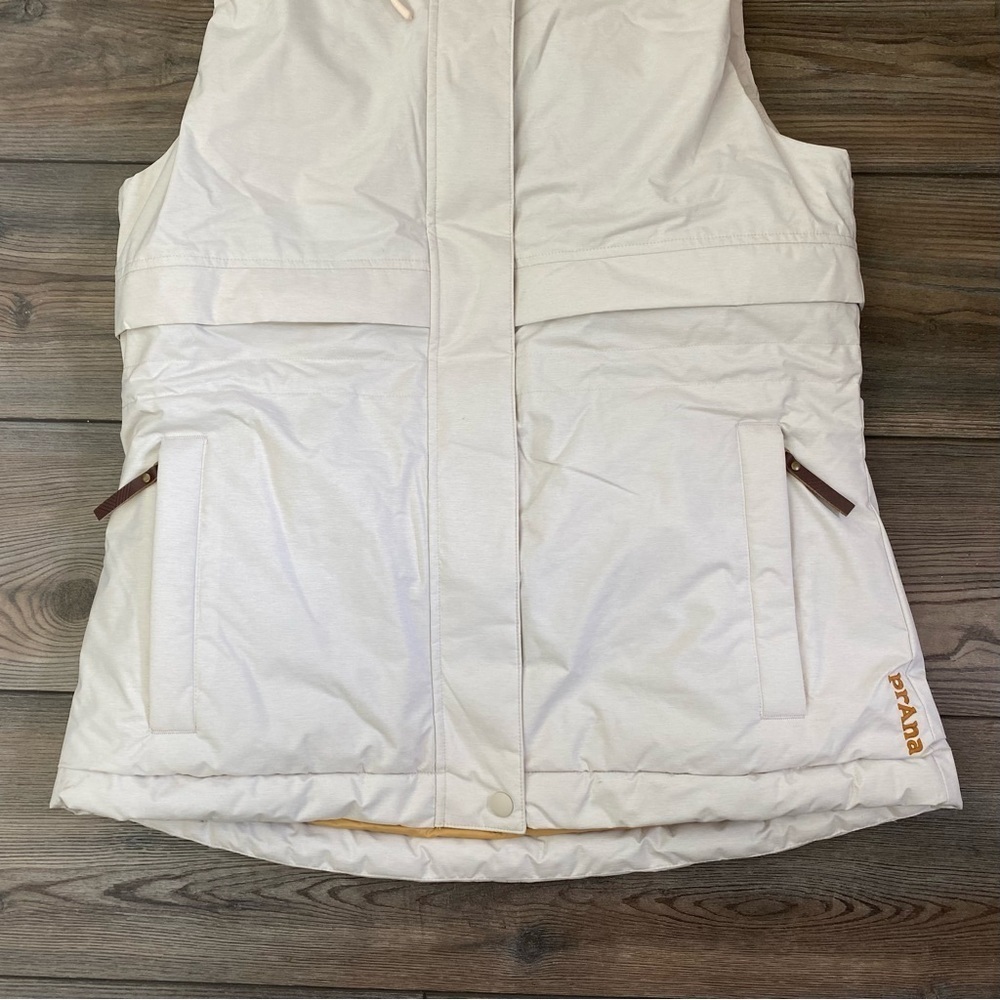 NEW Prana Banajaara Hooded Vest with 650-fill down - Picture 5 of 14